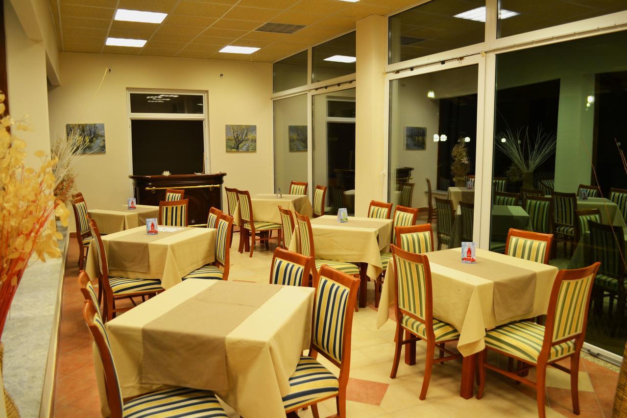 Hotel Filip Ohrid Exterior photo